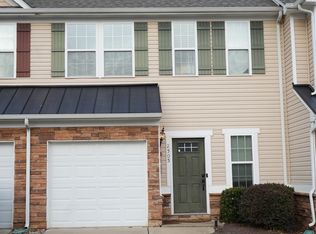 2505 Silverthorn Dr, Charlotte, NC 28273
