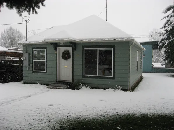 180 Eaton St, Lebanon, OR 97355