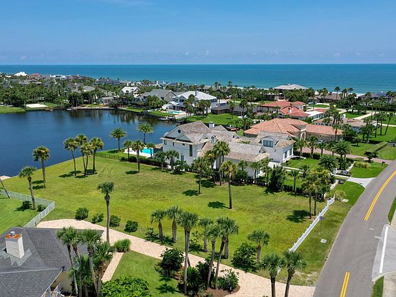 A Short Walk to the Beach