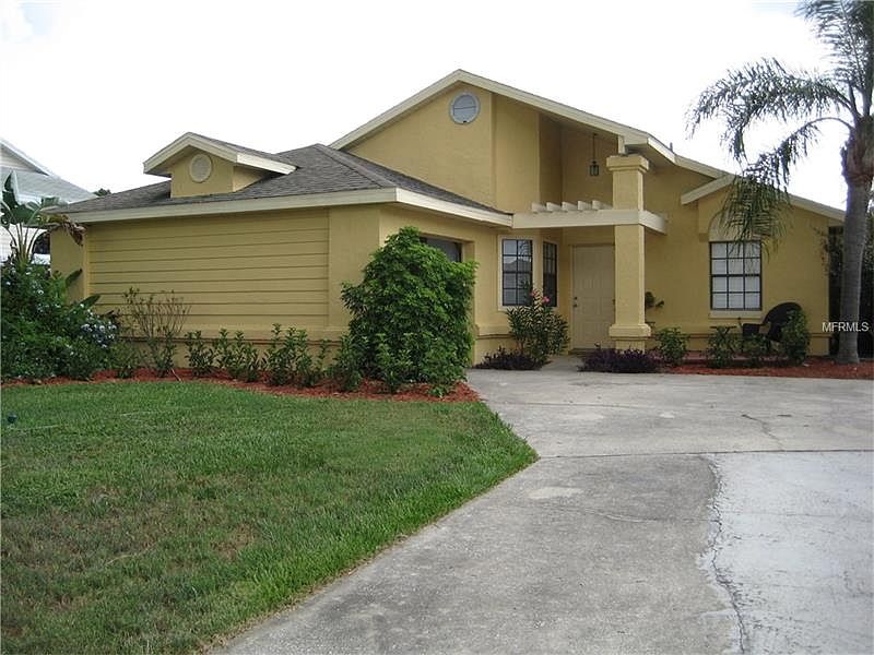 1st image of 334 Plumwood Cir