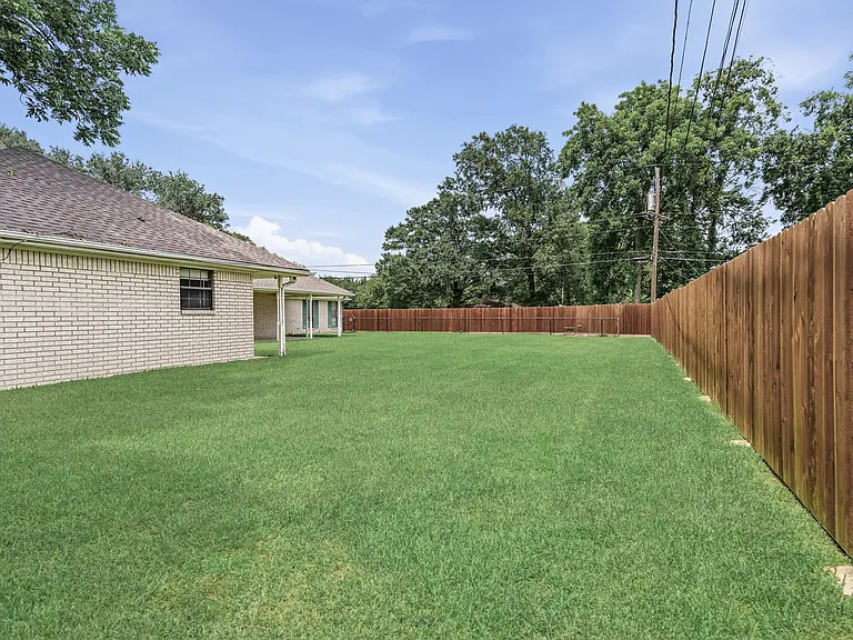 6970 Ellen Ln — Photo 34