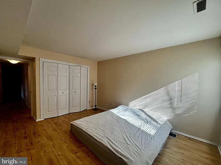 2112 Sayre Dr — Photo 5