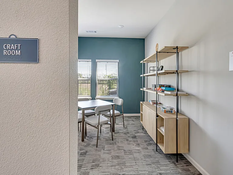 Summerdale Apartments — Photo 18