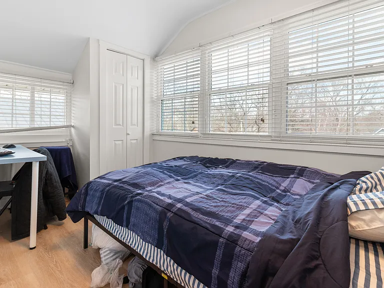 1121 Leonard Pl #3 — Photo 15