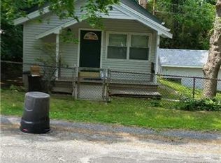 12 Forest Rd, Rocky Point, NY 11778