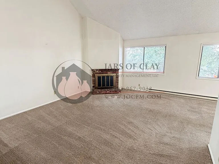 1214-1224 Dorval Ave NW — Photo 3