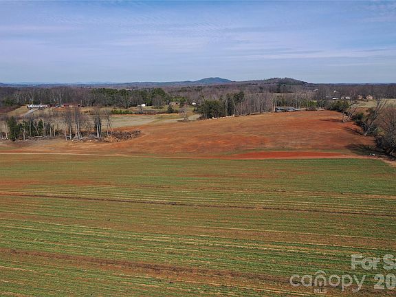 3rd image of 8465 Cooksville Rd