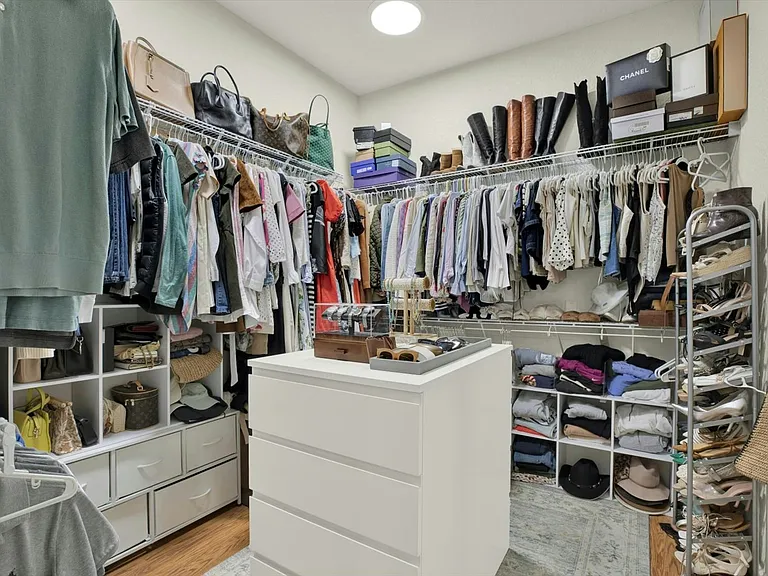 6231 Wild Orchid Dr — Photo 32