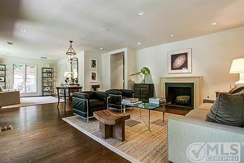 2nd image of 3824 W Beverly Dr