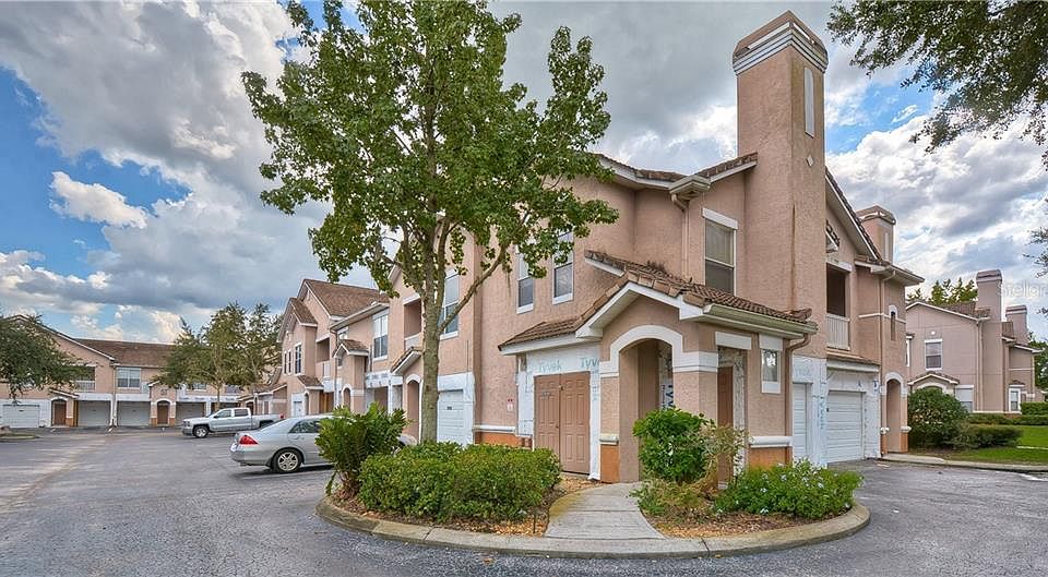 1st image of 18106 Villa Creek Dr