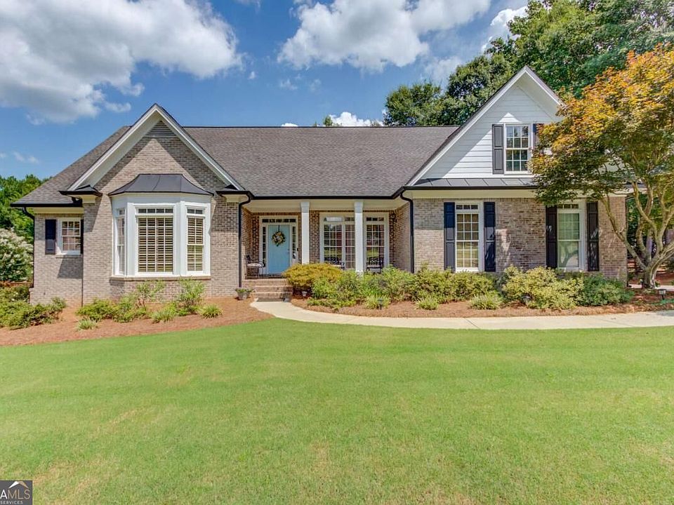 1st image of 1131 Overlook Ln