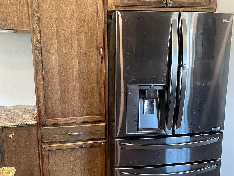 Kitchen pantry