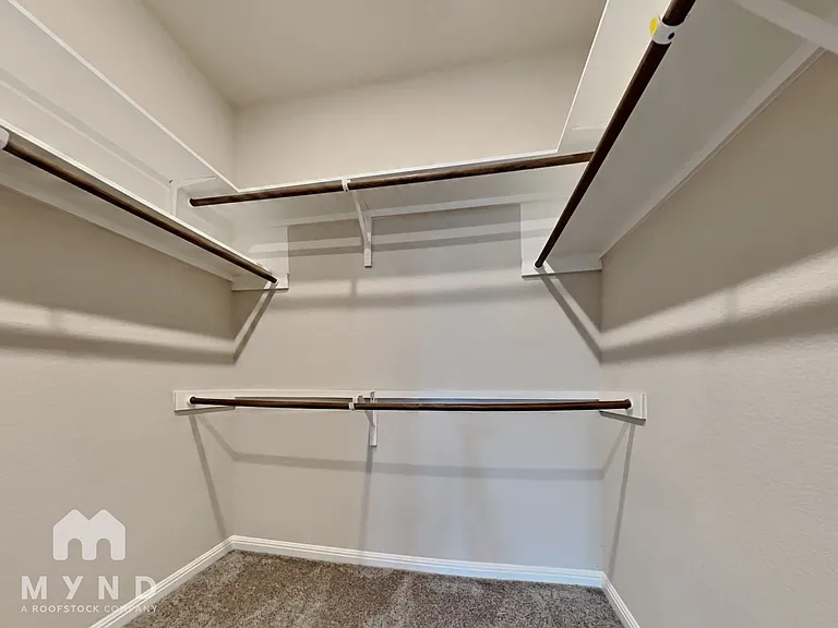116 Canis St — Photo 13