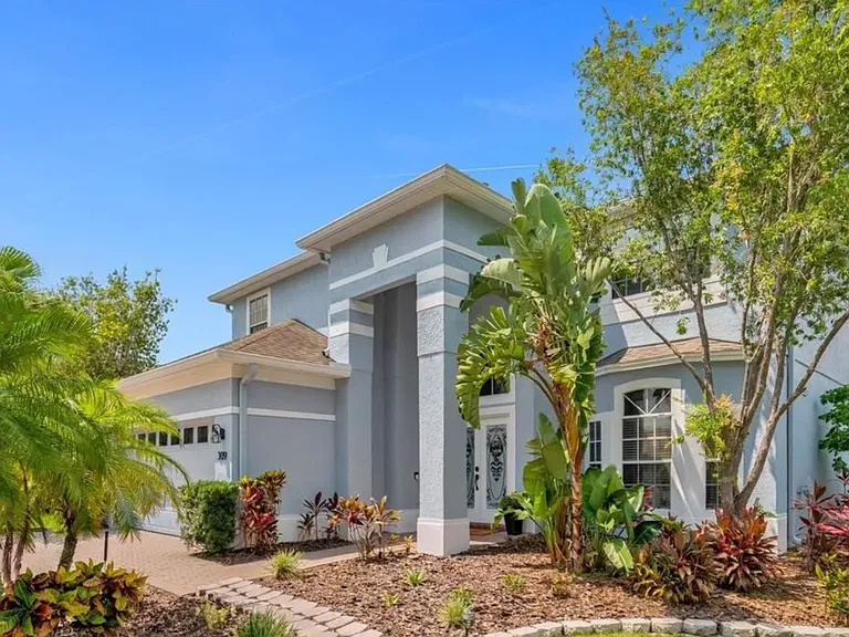 309 Isle Of Sky Cir — Photo 2