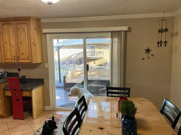 643 Creek View Rd — Photo 6