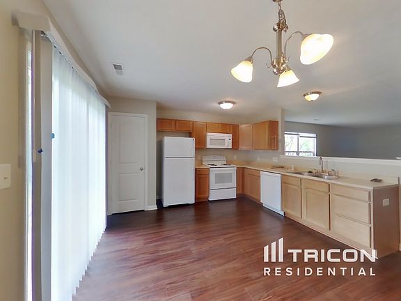 5th image of 7270 Burlat Ln