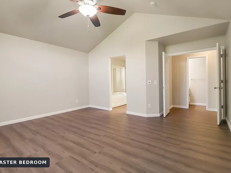 4007 S Sable Cir — Photo 5