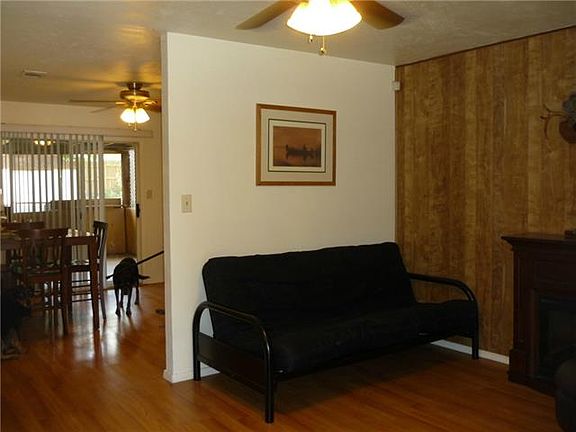 2nd image of 311 Bowles Ct