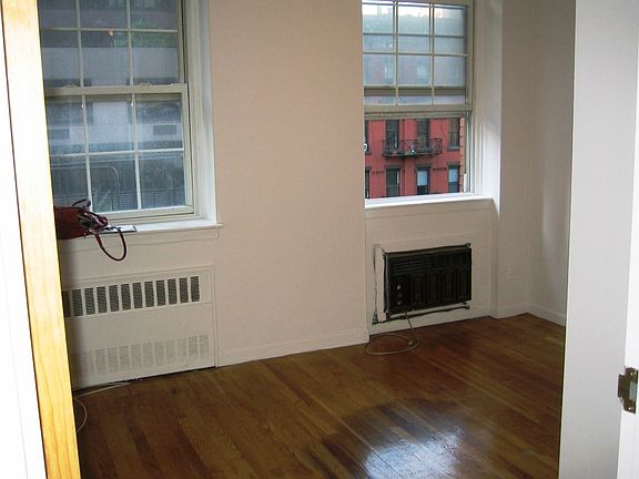 5th image of 1642 York Ave APT 4F