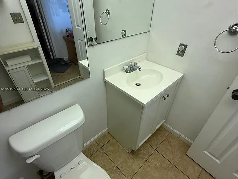 8220 Sunrise Lakes Blvd #309 — Photo 23
