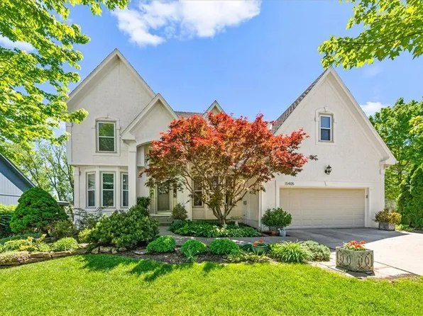 5405 W 153rd St, Leawood, KS 66224
