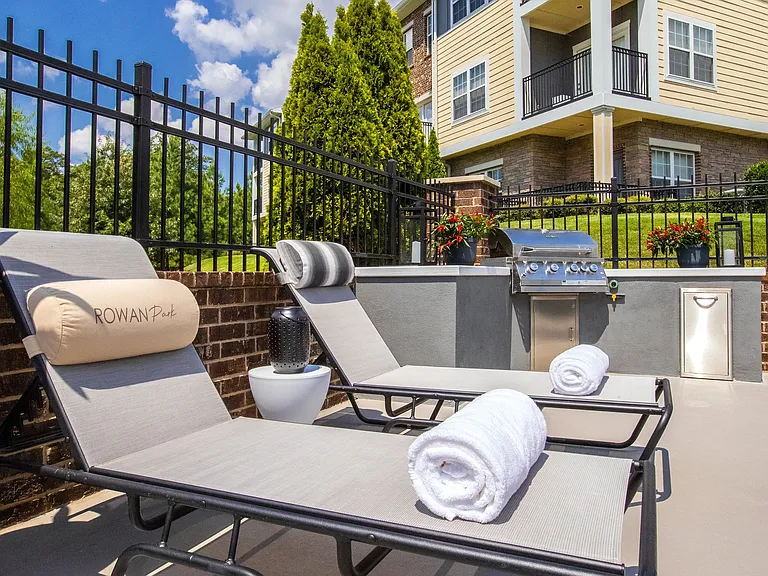 Bask in sunlight on poolside loungers, savoring the enticing aromas of the sizzling grilla perfect blend for unforgettable poolside moments.
