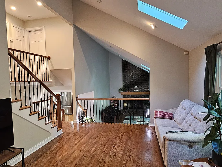 76 Lincolnshire Dr — Photo 15