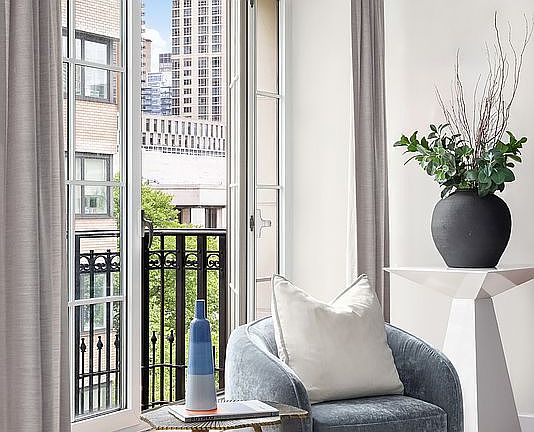 5th image of 43 W 64th St #7A