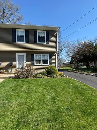 29 Aubrey St Photo 1