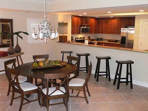3rd image of 725 Gulf Shore Dr Unit 105B