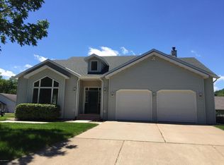 1435 Brookview Dr, Winona, MN 55987