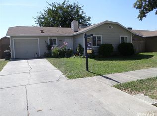 666 Cartmell Dr, Merced, CA 95341