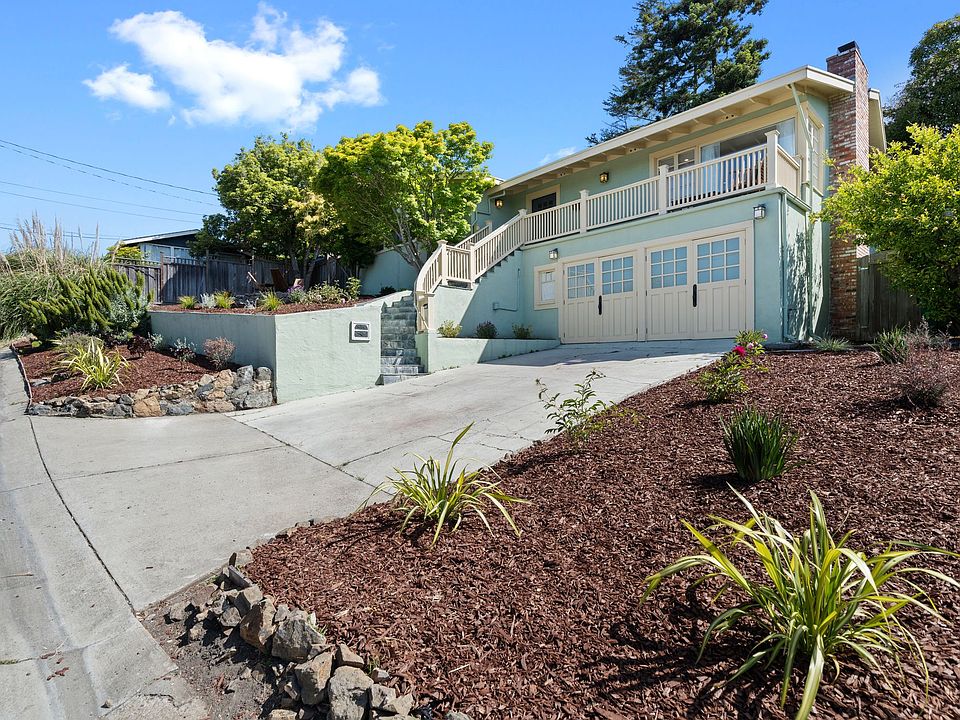 1st image of 35 Franciscan Way