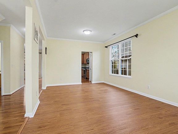 5th image of 2132 Braedenfield Ln