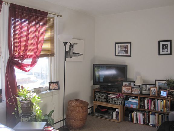 3rd image of 1209 Gilpin Ave APT 5