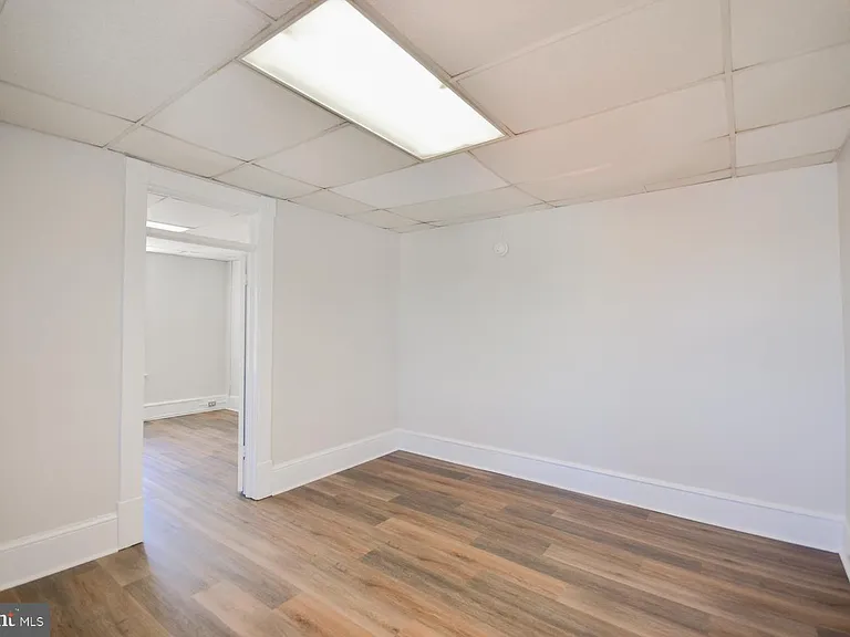 117 E Martin St #1 — Photo 8