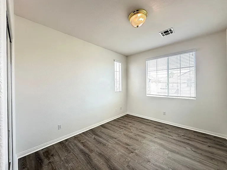 6056 Clear Sail Ct — Photo 20