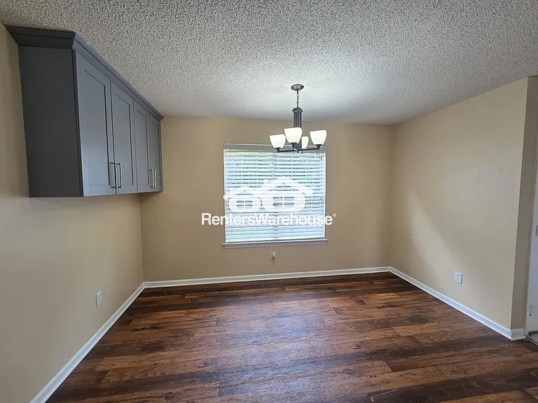 1576 Rogers Crossing Dr — Photo 16