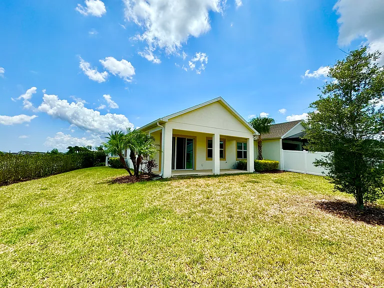 2606 Spur Dr — Photo 29