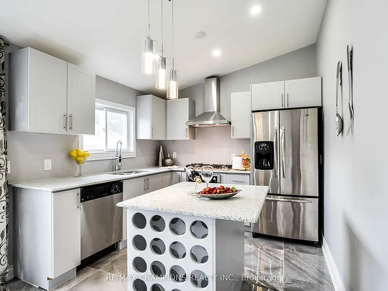 734 Willard Ave #MAIN — Photo 14