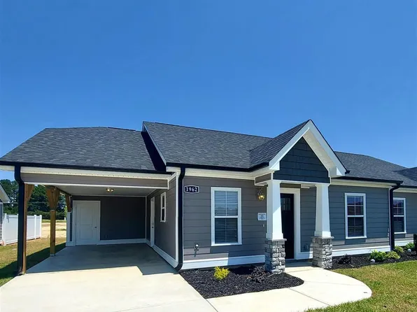 1962 Belardi Vera Dr, Florence, SC 29501