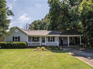 318 Helmstetler Rd, Lexington, NC 27295