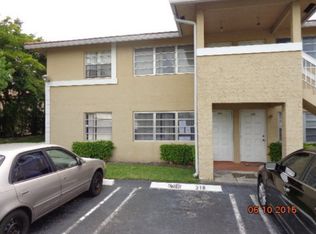 9900 Twin Lakes Dr, Coral Springs, FL 33071
