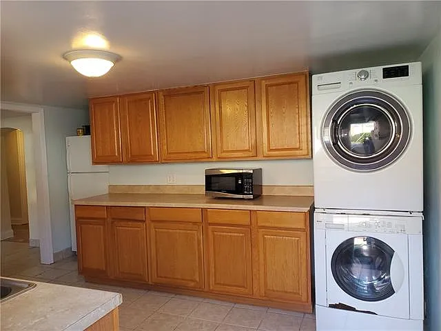 3821 Vincennes Pl — Photo 3