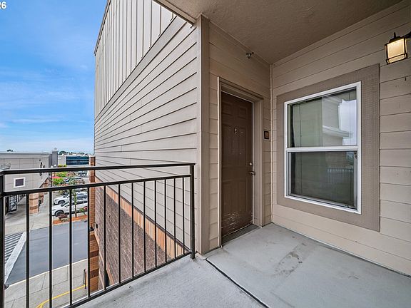 3rd image of 15320 NW Central Dr Unit 214