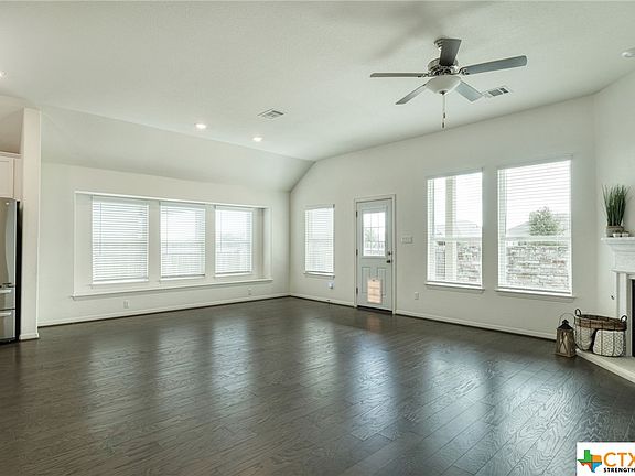 4th image of 100 Krupp Ave