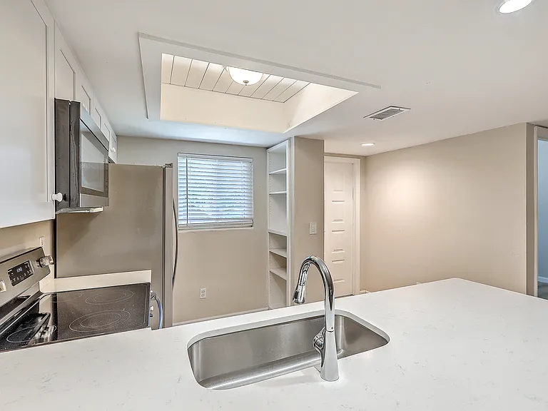 2162 Bees Ferry Rd #A — Photo 2