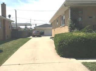 810 Worcester Ave #1, Westchester, IL 60154