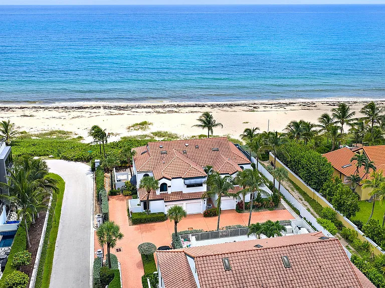 11545 Old Ocean Blvd #B — Photo 30