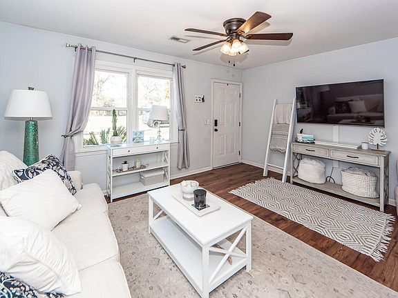 2nd image of 9772 Berrywood Dr